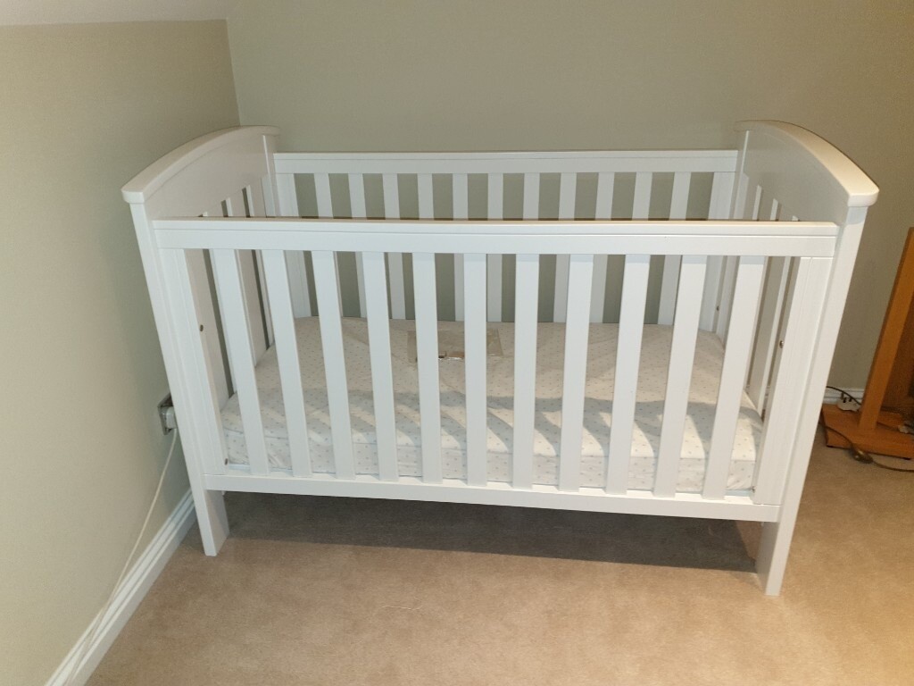 boori classic cot barley